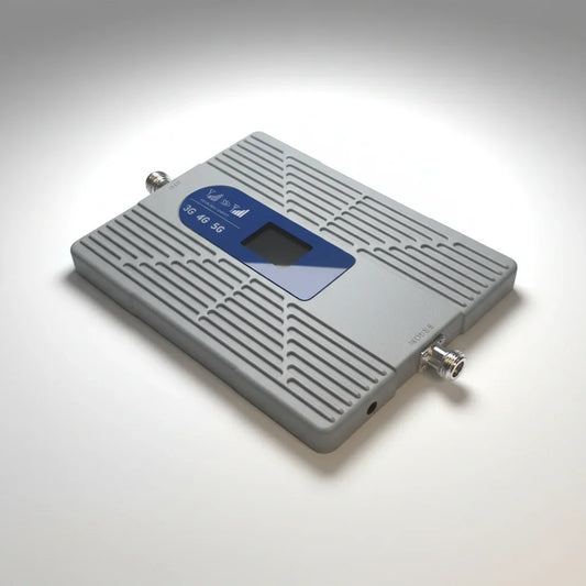 Car phone booster for stronger signal in cars and 4WDs, Multi-Network 4G/5G in Australia.